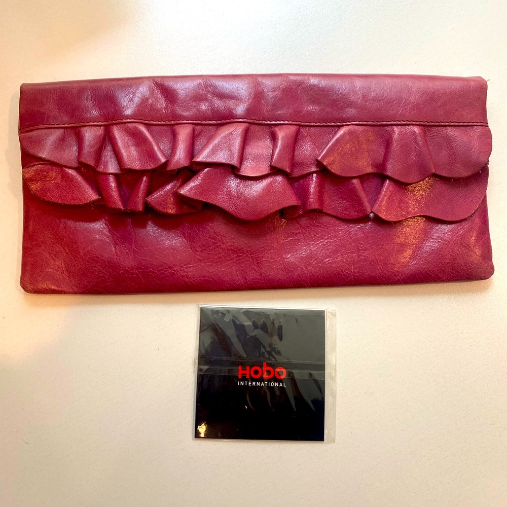 HOBO The Original Genuine Leather clutch bag with ruffles Snap close Lined